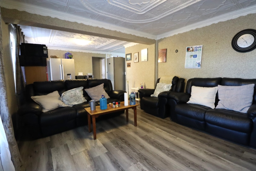 3 Bedroom Property for Sale in Greenshields Park Eastern Cape